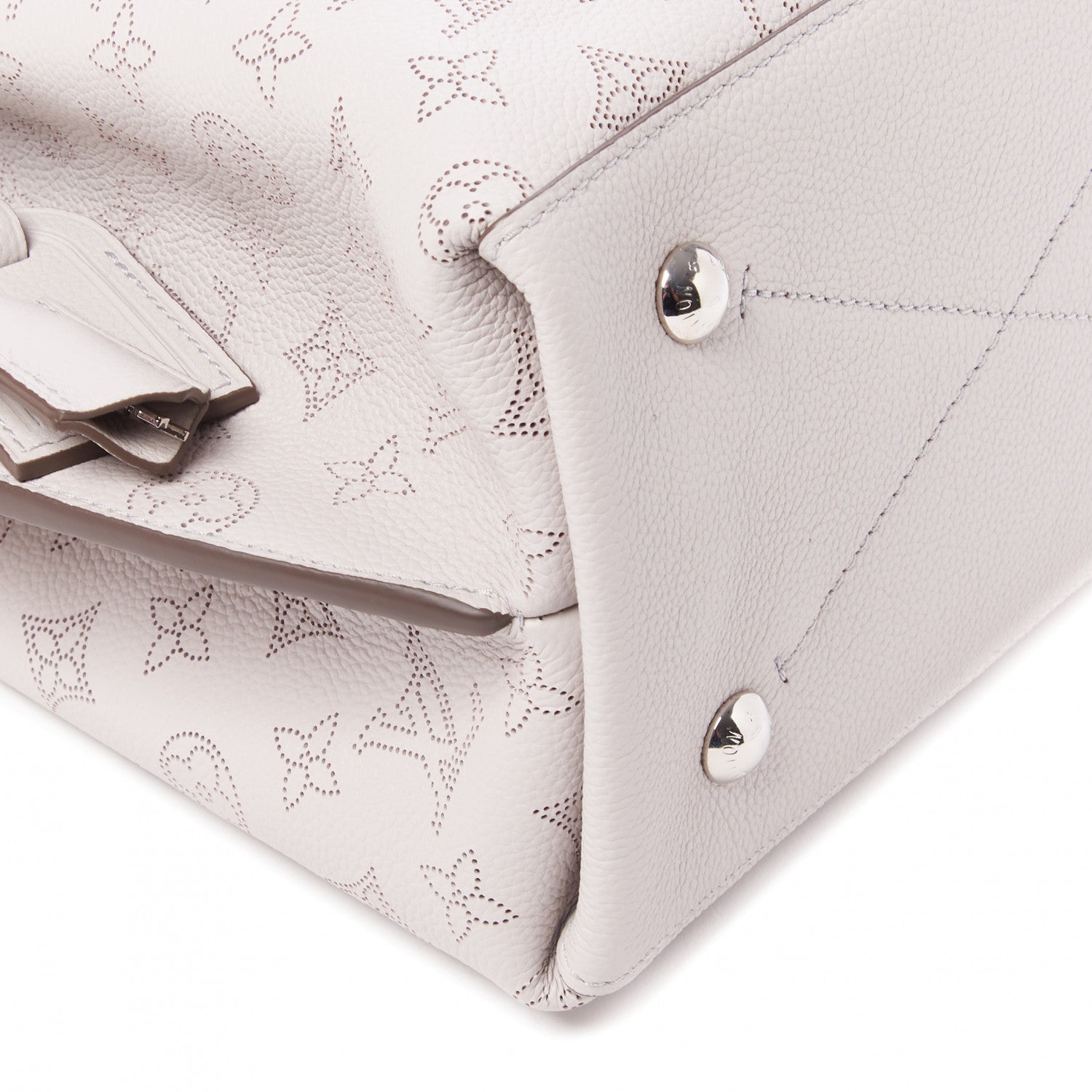 Louis Vuitton Mahina Muria Brume 6 of 9