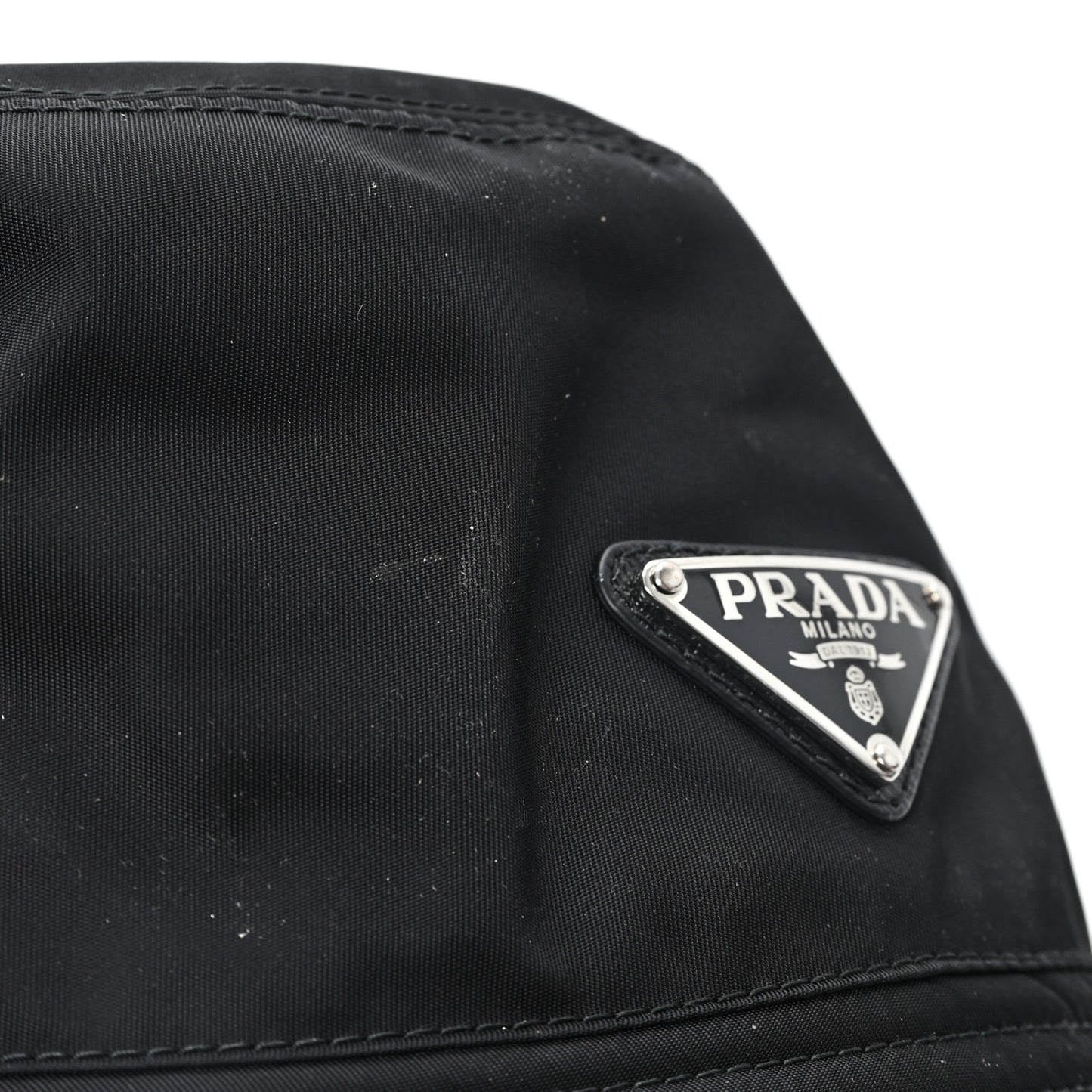Re-Nylon Metal Triangle Logo Womens Bucket Hat XXL Black