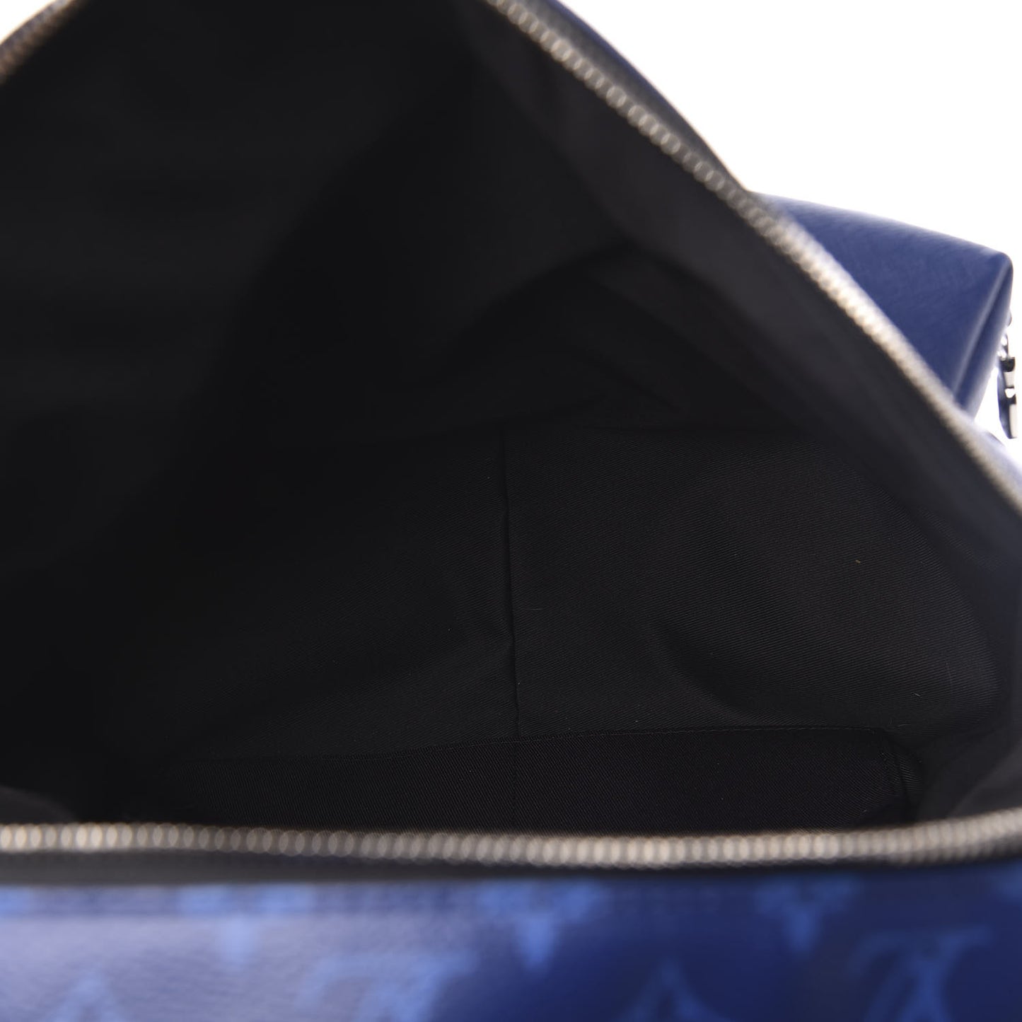 Taiga Monogram Discovery Backpack PM Cobalt