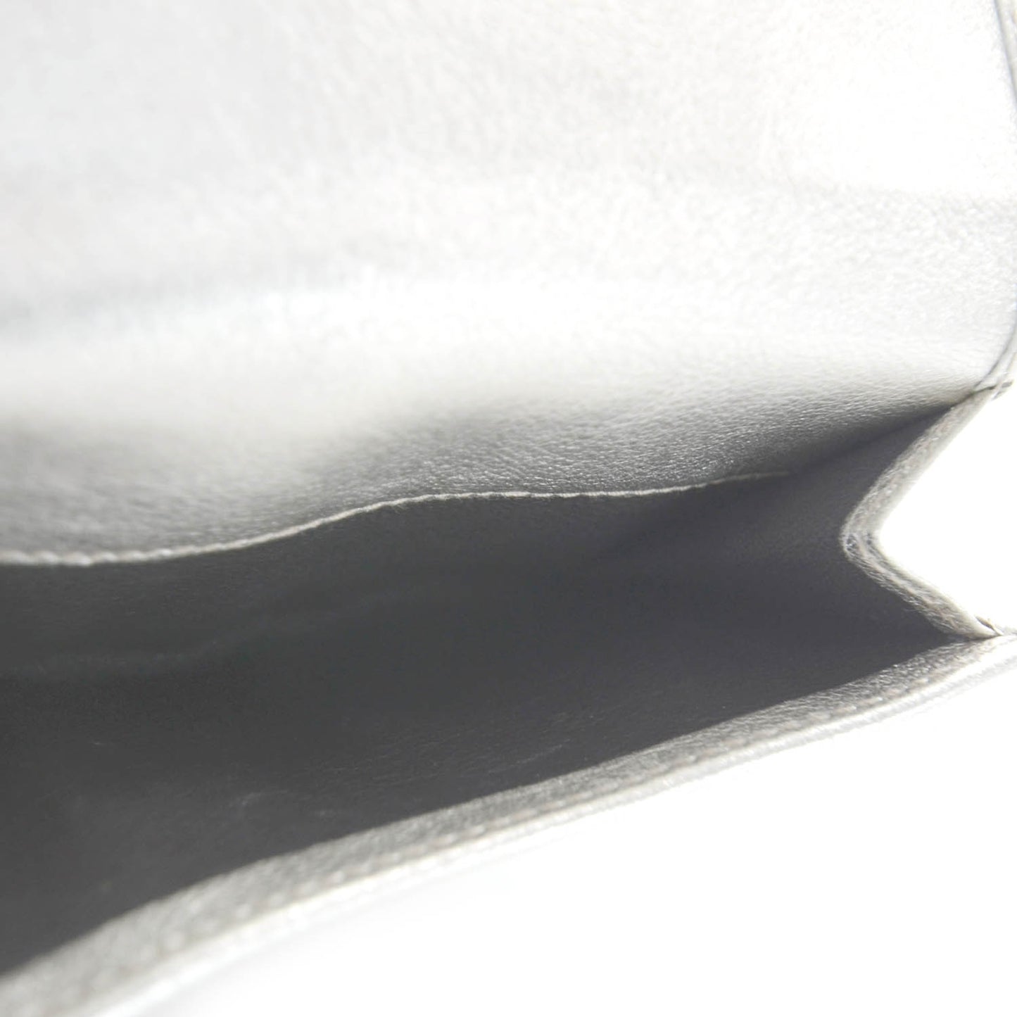 Leather Compact Britt Wallet Metallic
