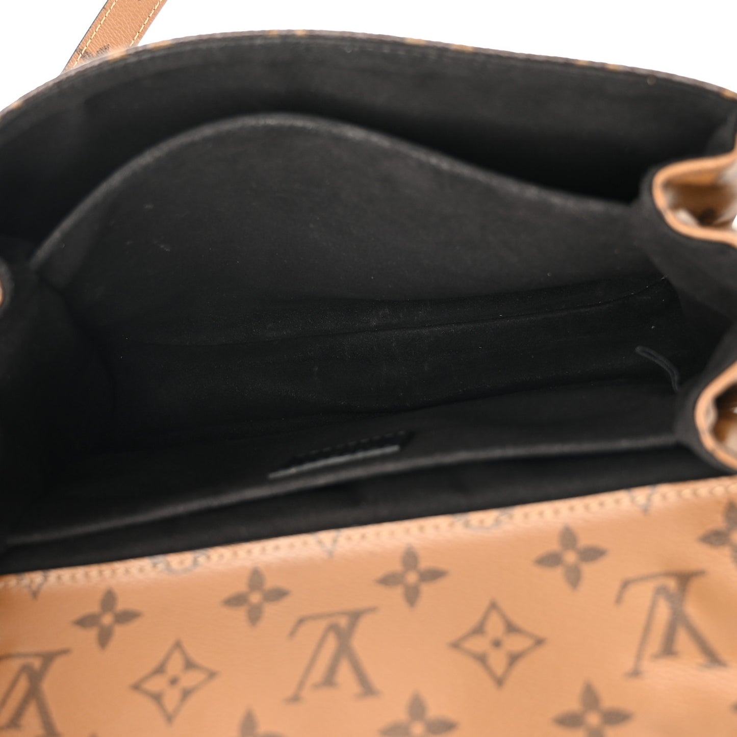 Reverse Monogram Pochette Metis