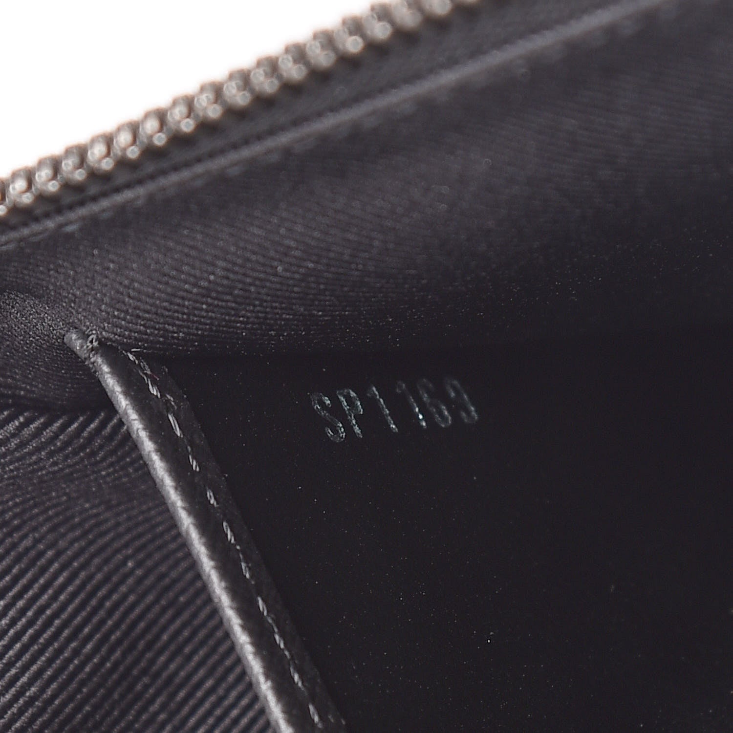 Louis Vuitton Monogram Eclipse Discovery Pochette 8 of 9