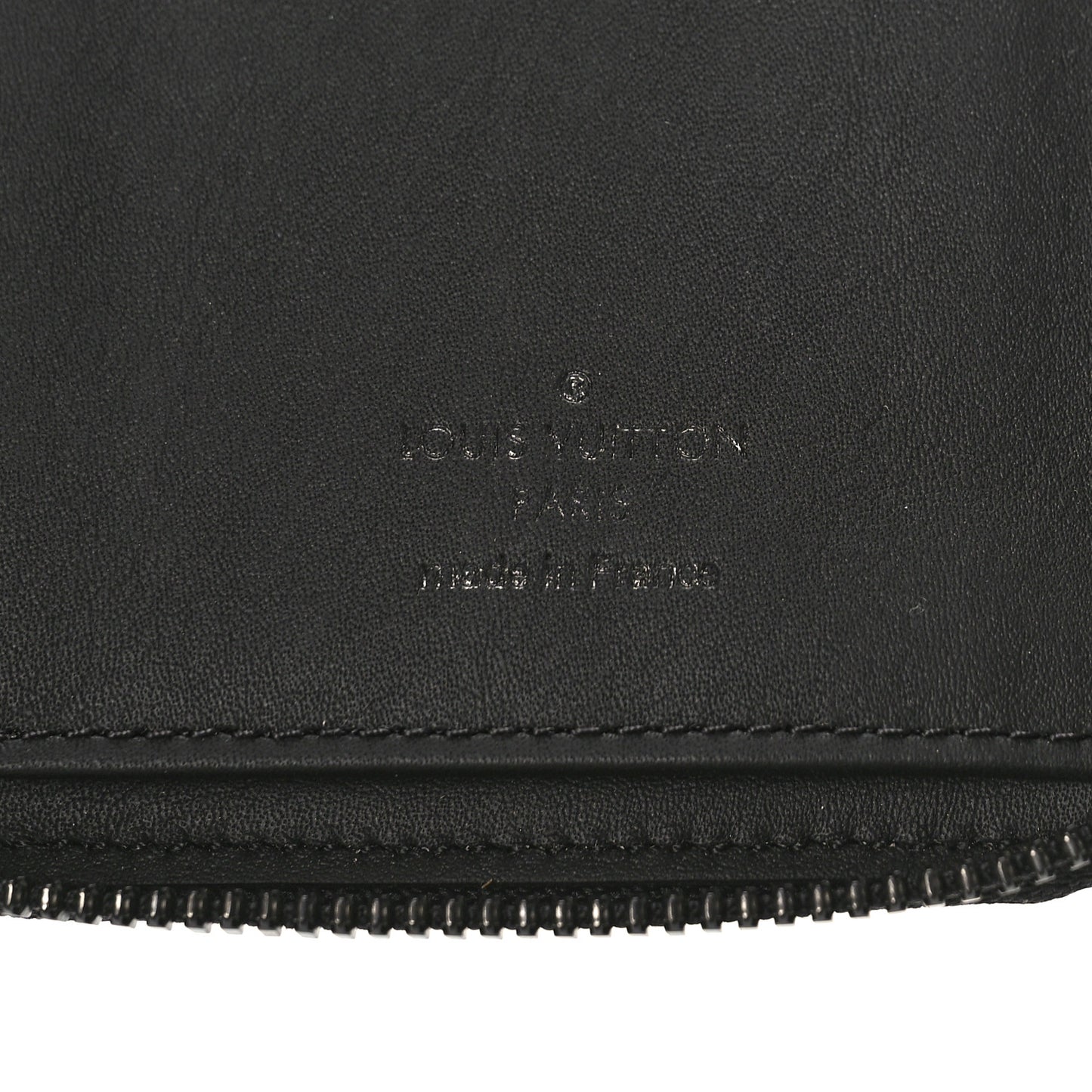Taurillon Monogram Vertical Zippy Wallet Black
