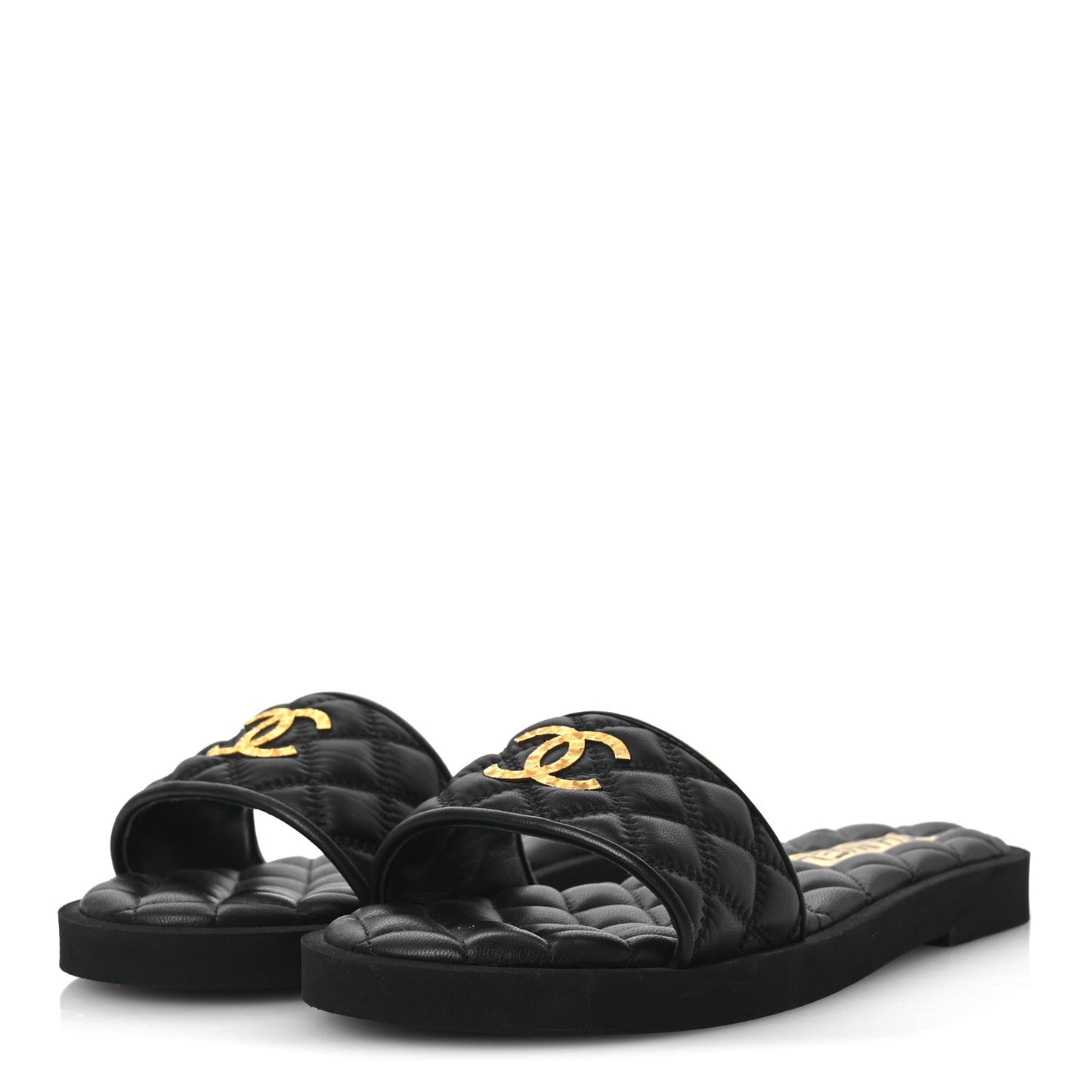 Lambskin Quilted Textured CC Mules Sandals 39 Black
