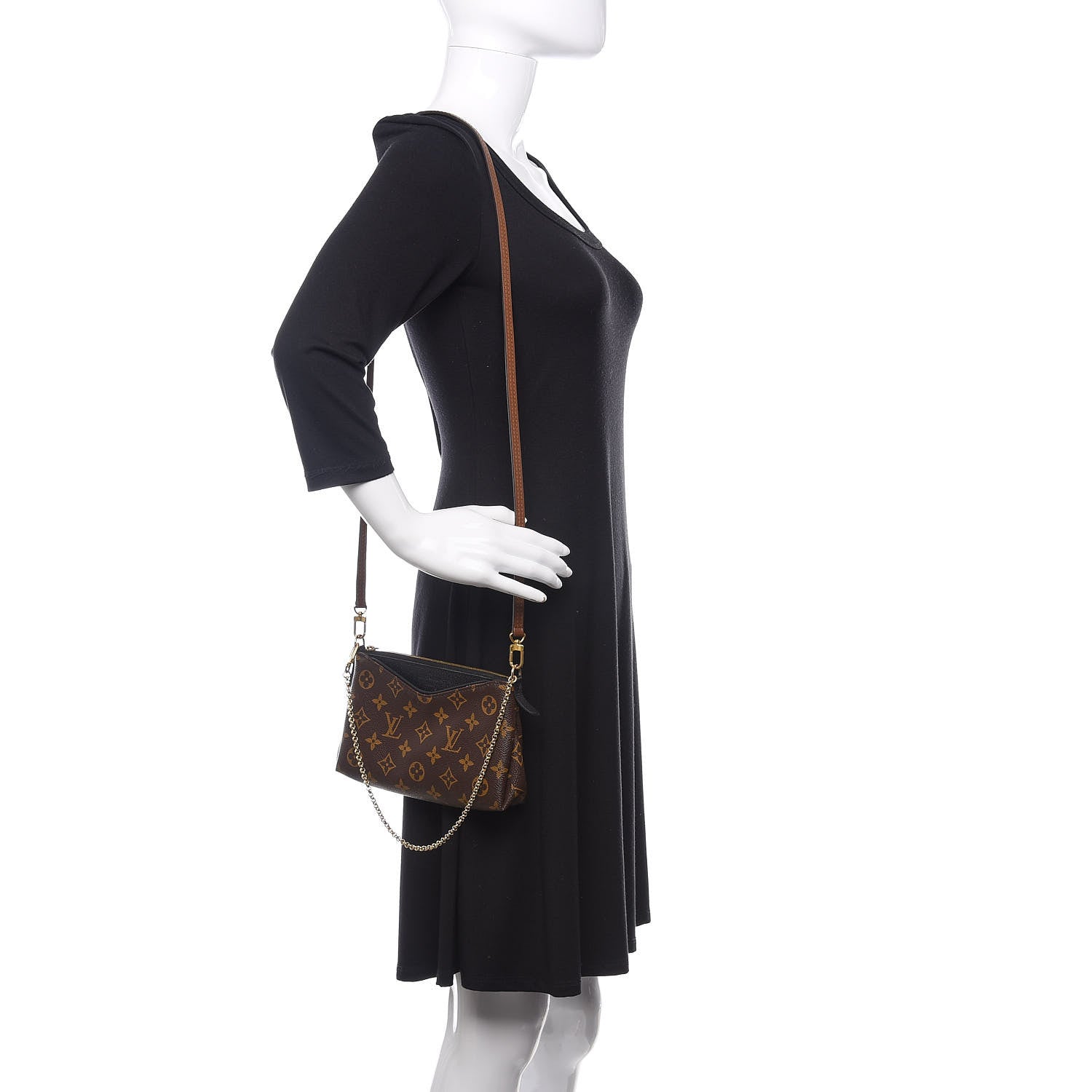 Louis Vuitton Monogram Pallas Clutch Black 2 of 9