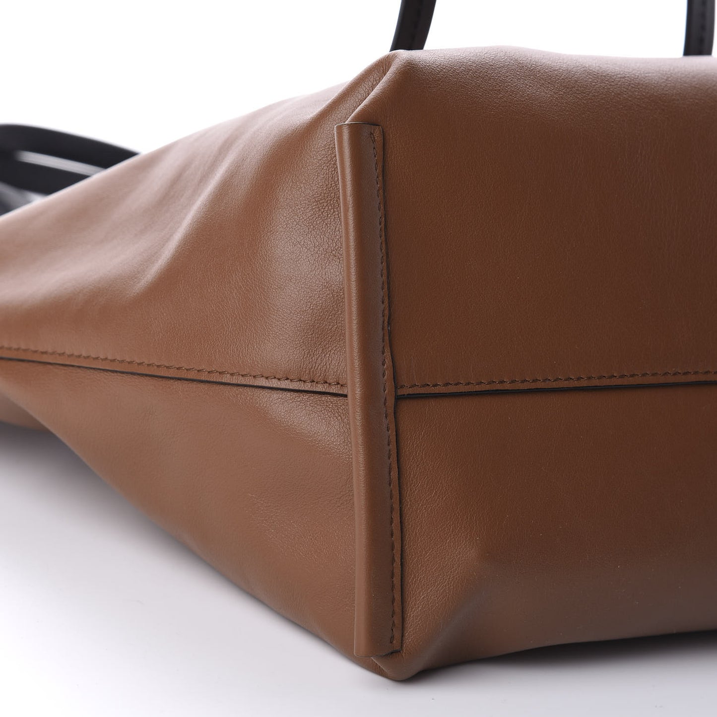 Grace Lux Tote Cognac Black