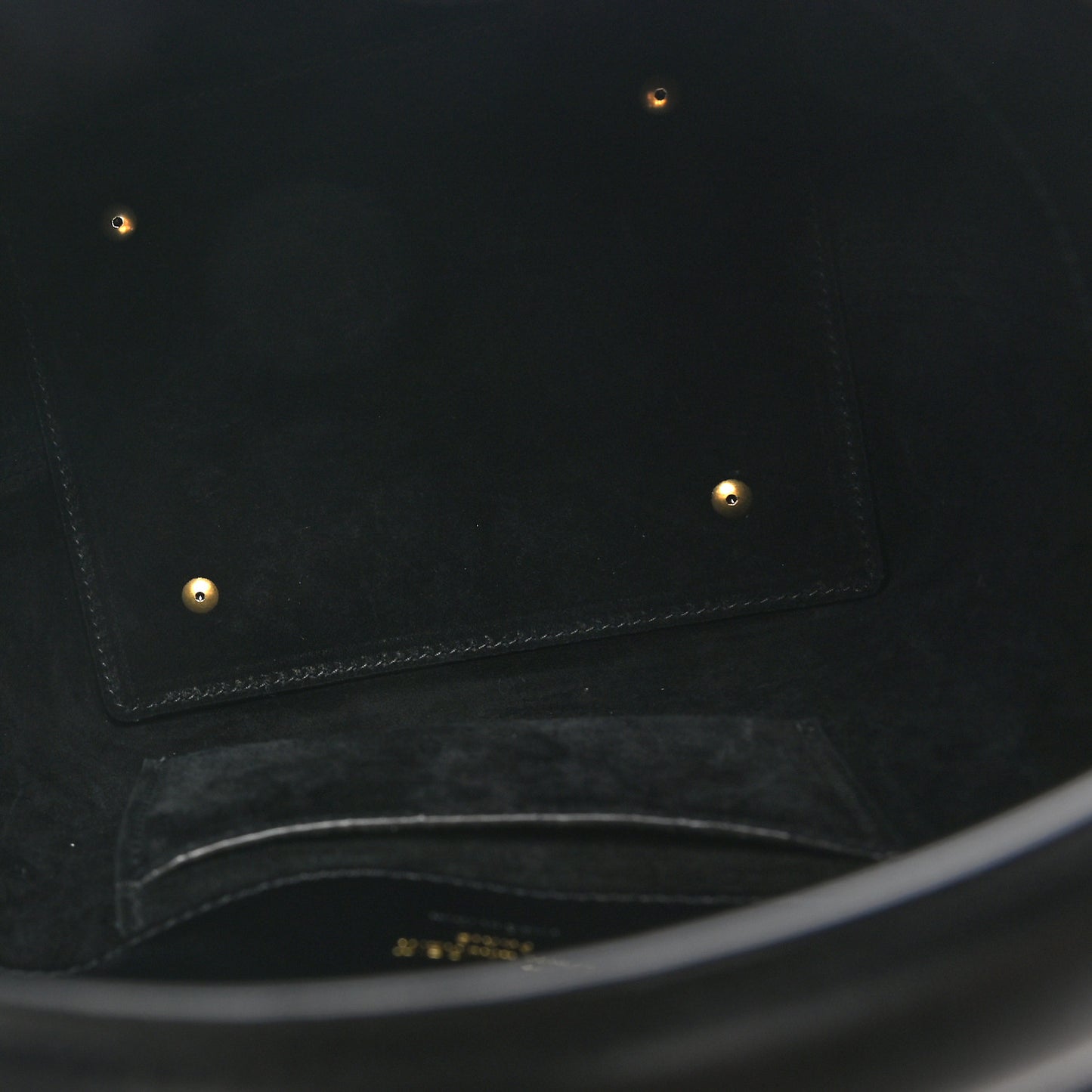 Shiny Calfskin Le 37 Bucket Bag Black