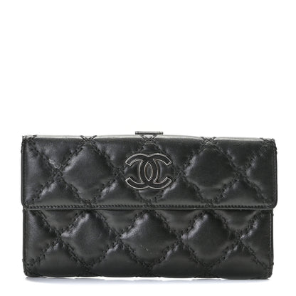 Chanel Calfskin Double Stitch Hamptons Flap Wallet Black 1 of 9