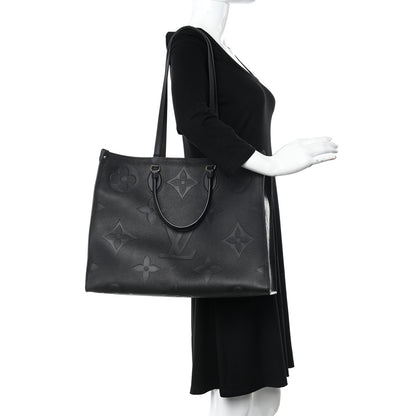 Louis Vuitton Empreinte Monogram Giant Onthego GM Black 2 of 9