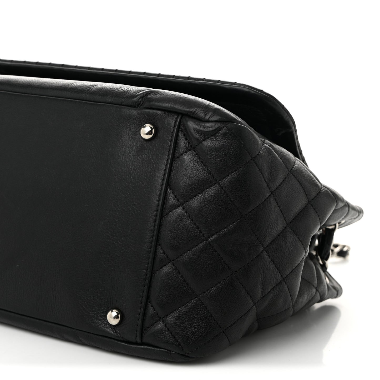 Calfskin Medium On the Bund Flap Black