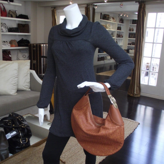 Gucci GGUCCI Calfskin Horsebit Embossed Glam Hobo Tan 2 of 9