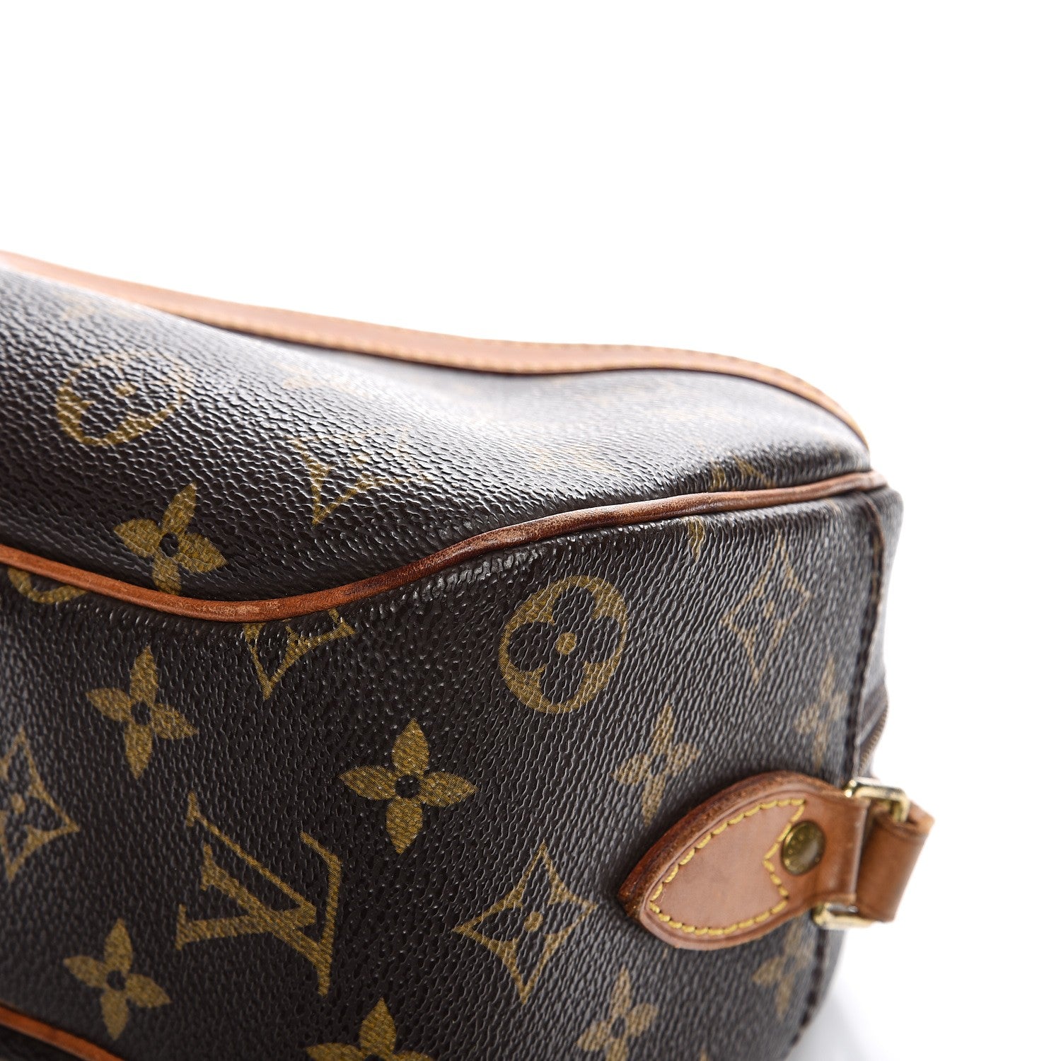 Louis Vuitton Monogram Blois 12 of 15