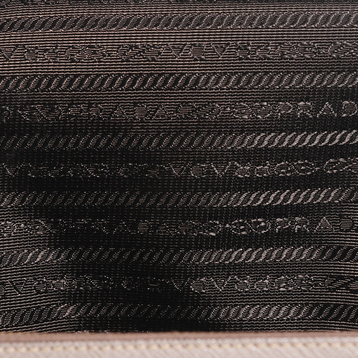 Saffiano Lux Medium Double Zip Tote Argilla