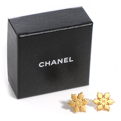 Chanel CC Snowflake Pierced Earrings Gold 5 of 5