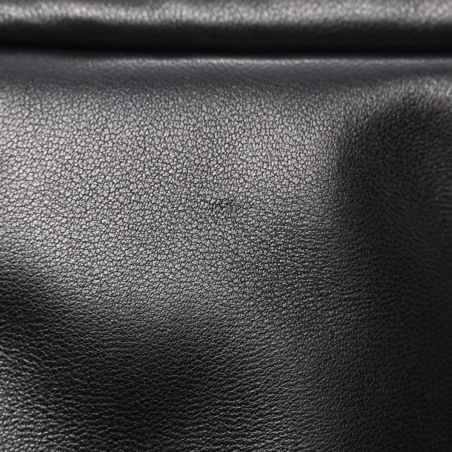 Lambskin Calypso Cosmetic Case Black