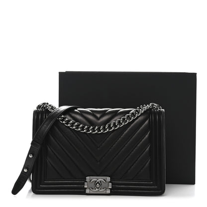 Chanel Calfskin Chevron Quilted New Medium Boy Flap Black 5 of 13