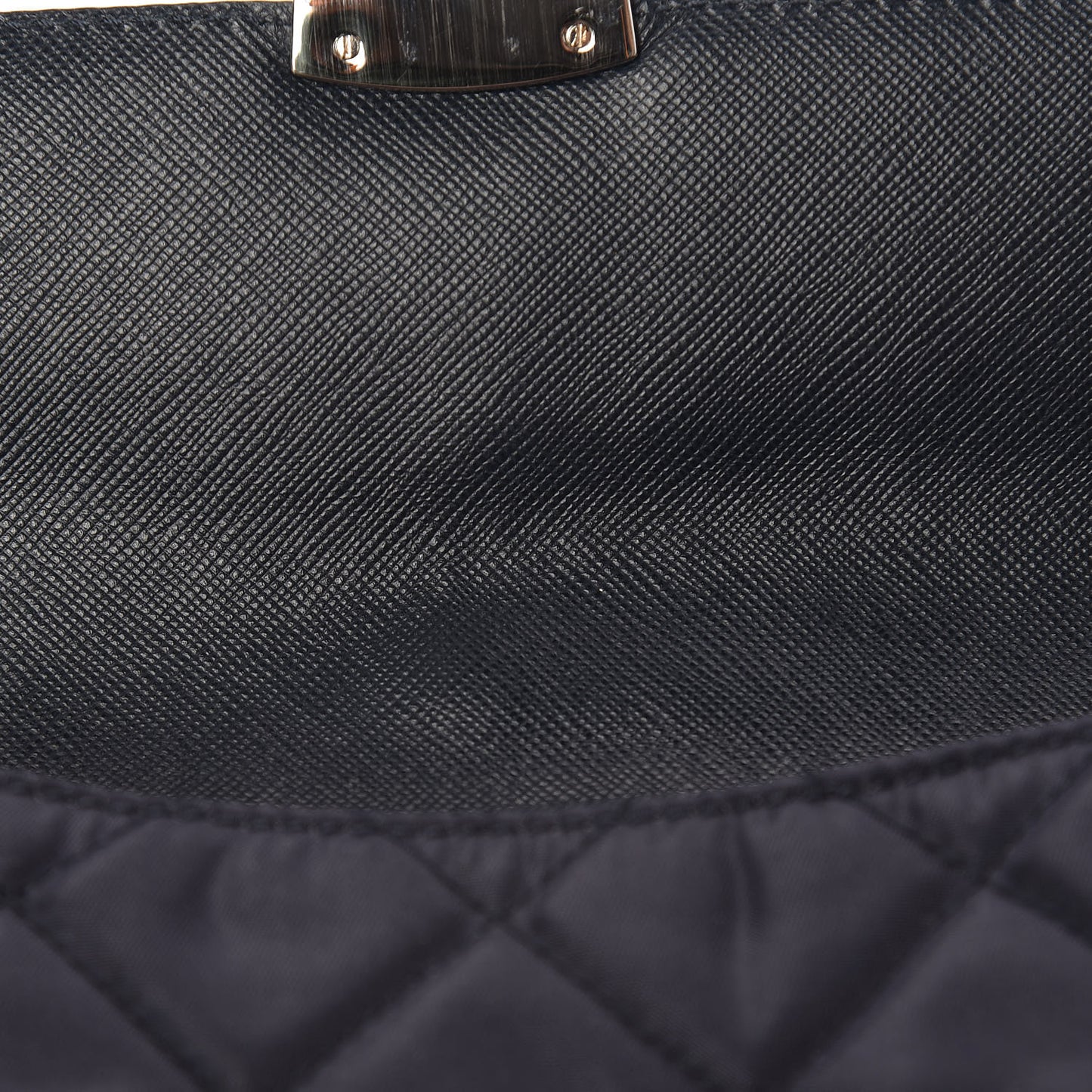 Nylon Tessuto Quilted Flap Navy