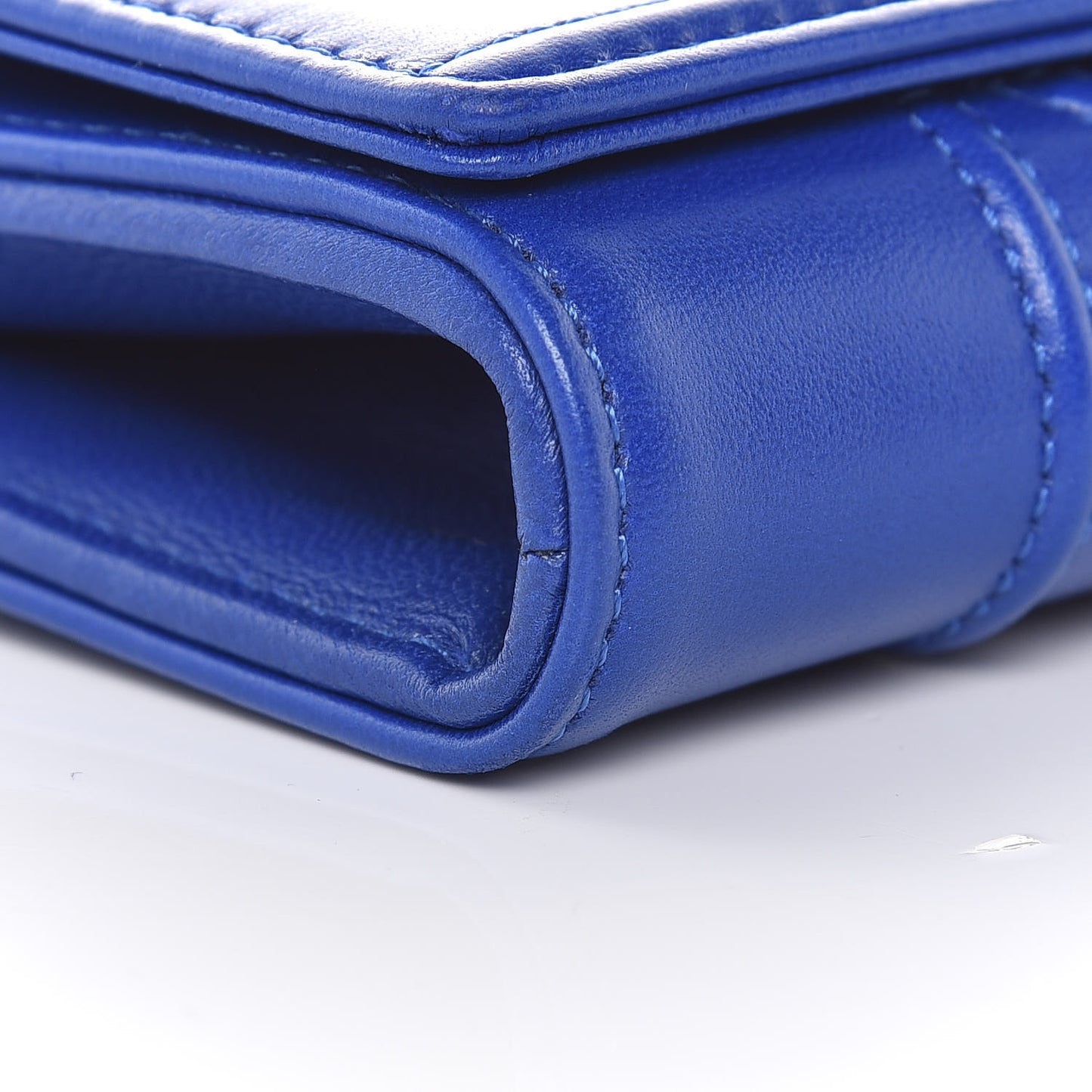 Lambskin Diorama Croisiere Chain Wallet Blue
