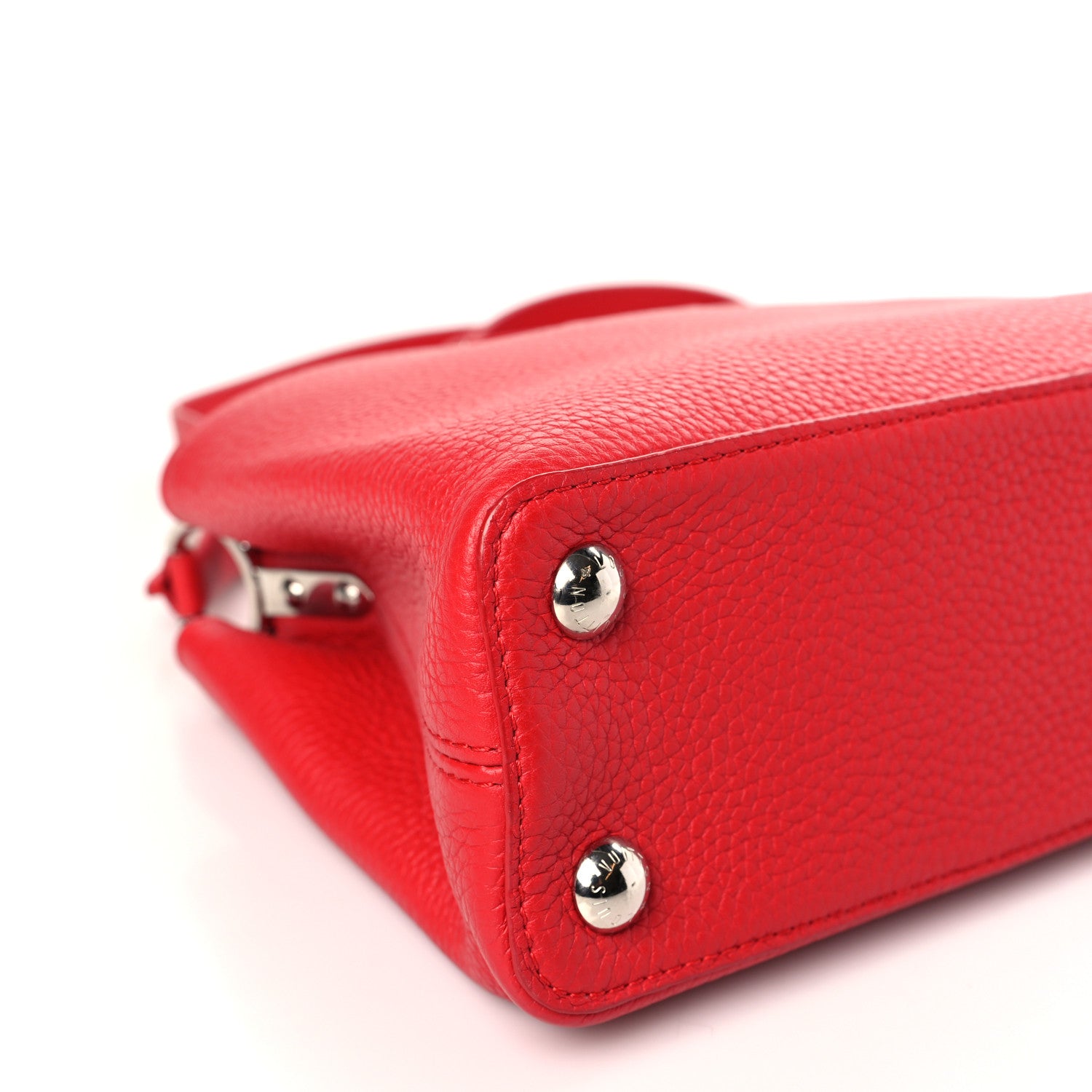 Louis Vuitton Taurillon Capucines BB Rubis 7 of 8