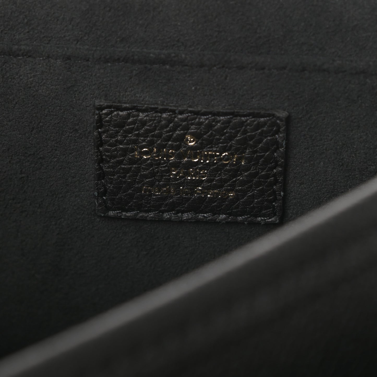 Grained Calfskin Lockme Chain Bag Black
