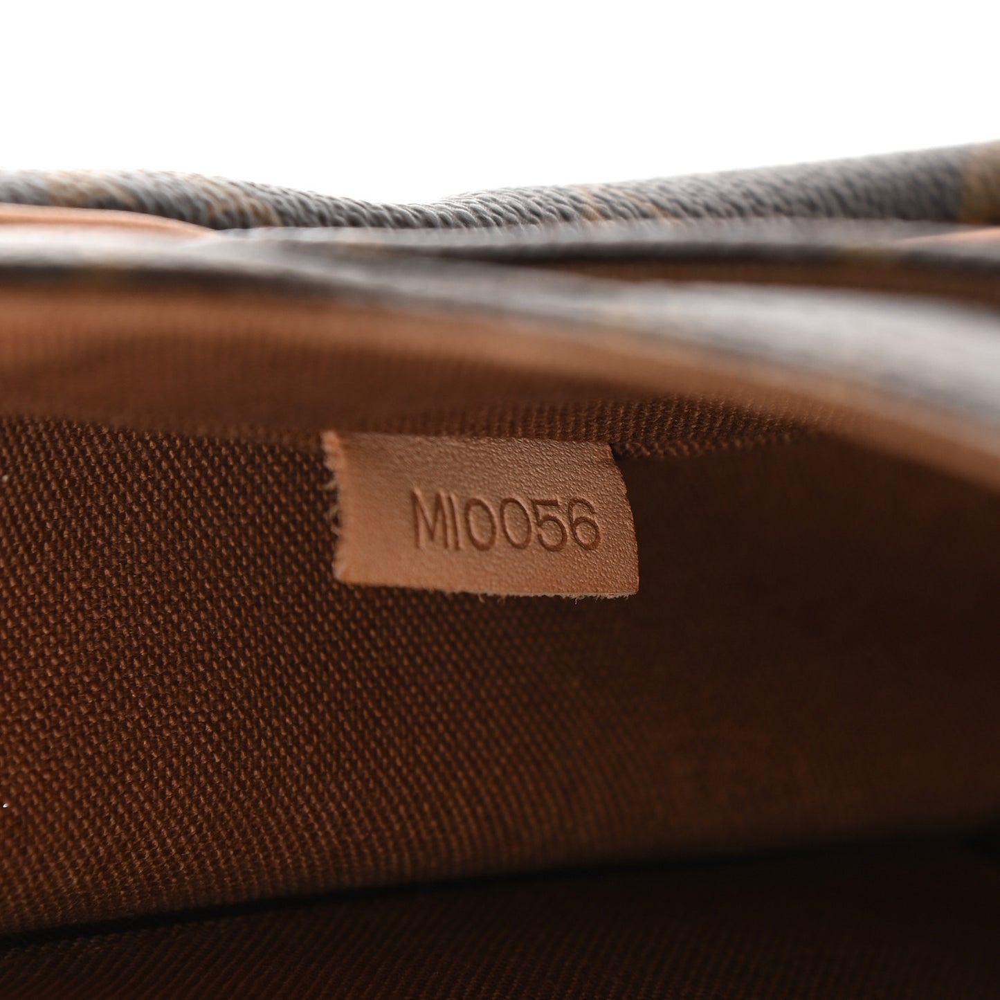 Monogram Bosphore PM Messenger