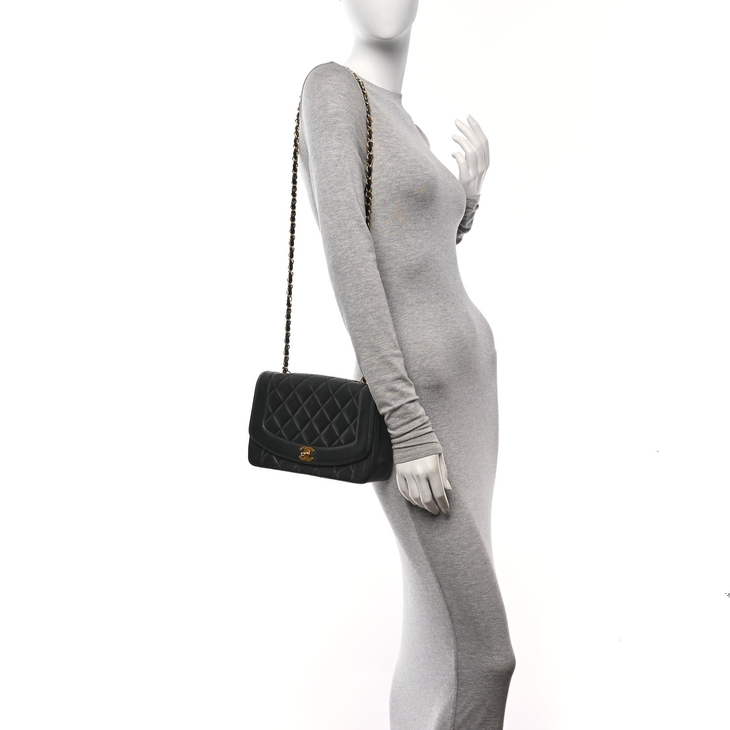 Lambskin Quilted Medium Single Flap Black