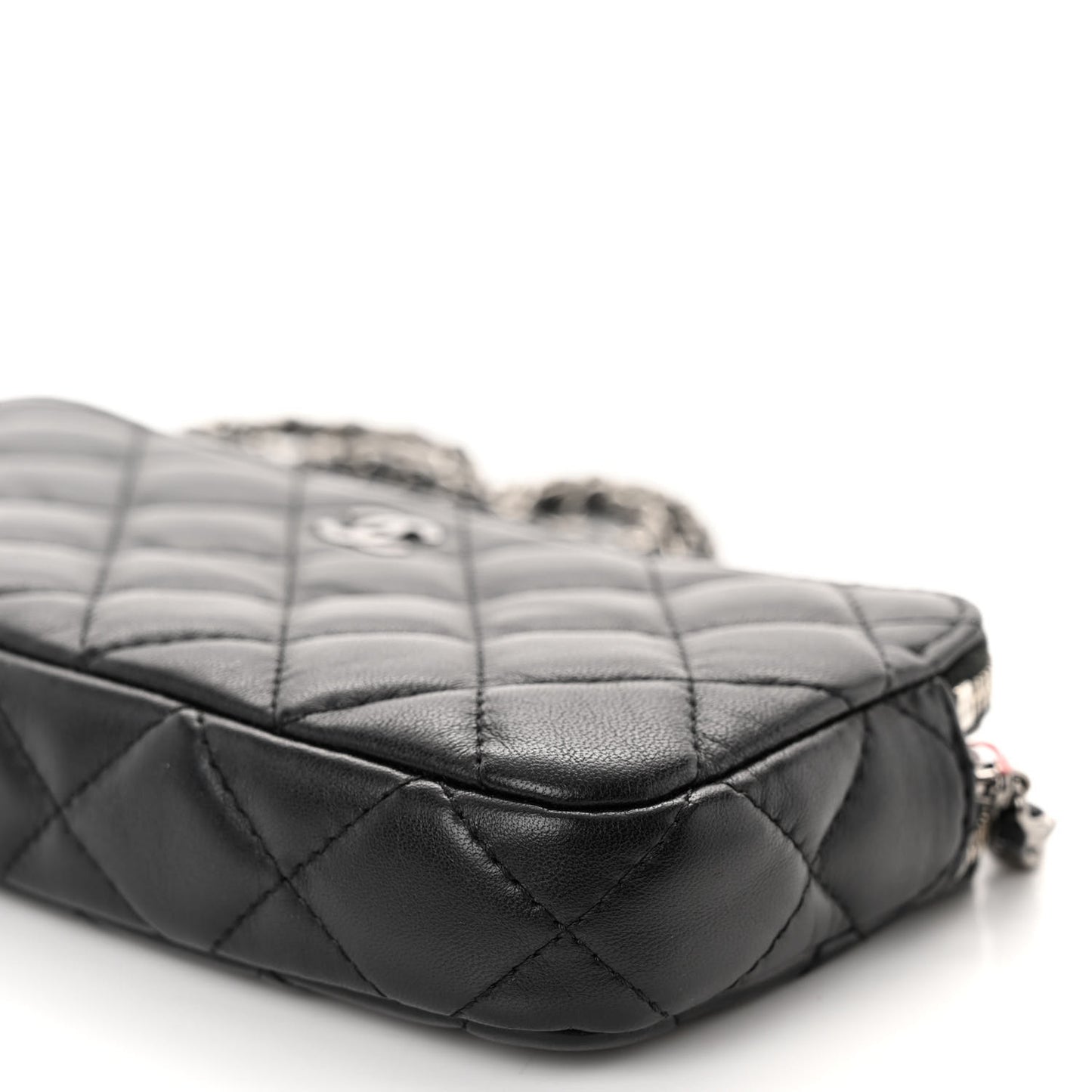 Lambskin Quilted Small Clutch With Chain Black