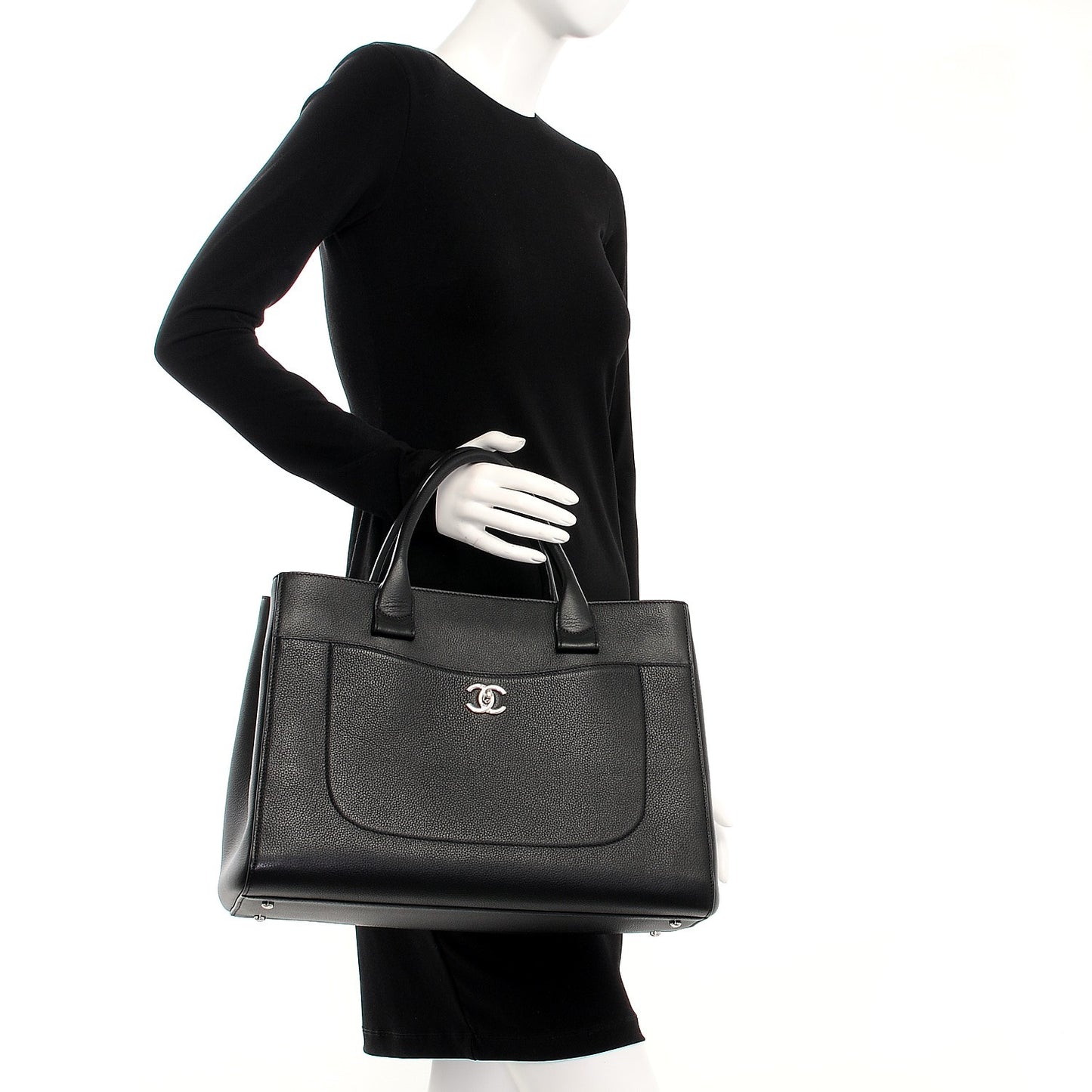 Grained Calfskin Medium Neo Executive Shopper Tote Black