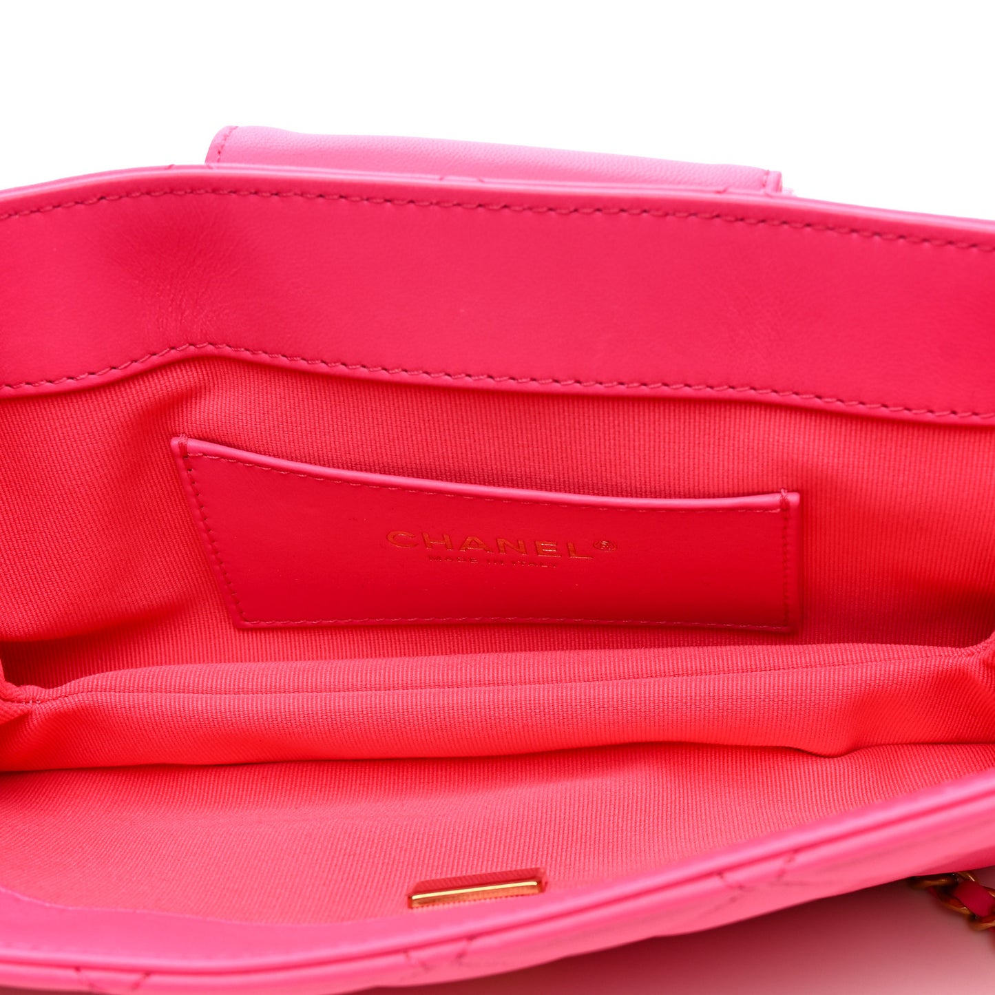 Lambskin Quilted Giant CC Baguette Bag Fuchsia