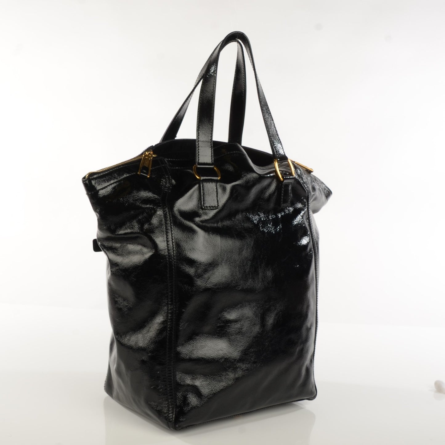 Patent Medium Downtown Black