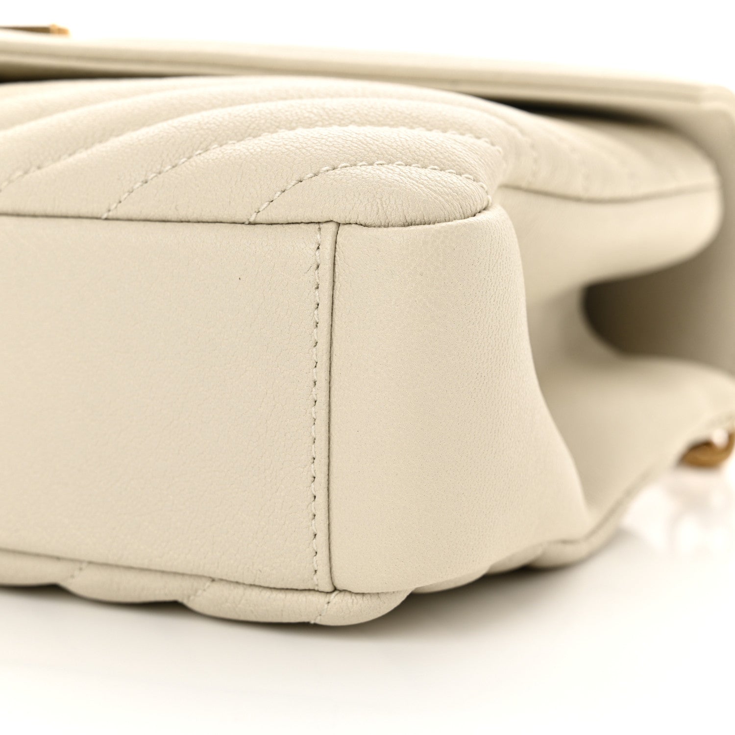 Saint Laurent Sheepskin Matelasse Chevron Monogram Medium College Bag Crema Soft 10 of 13