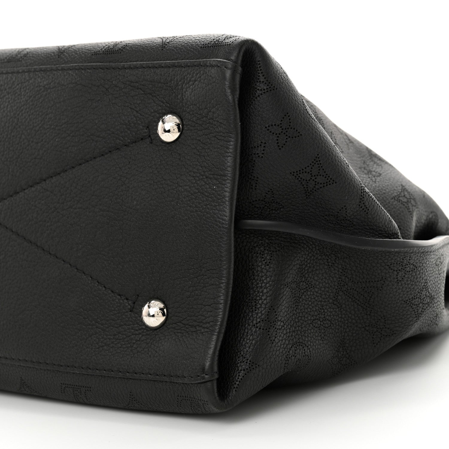 Louis Vuitton Mahina Carmel Hobo Black 9 of 9
