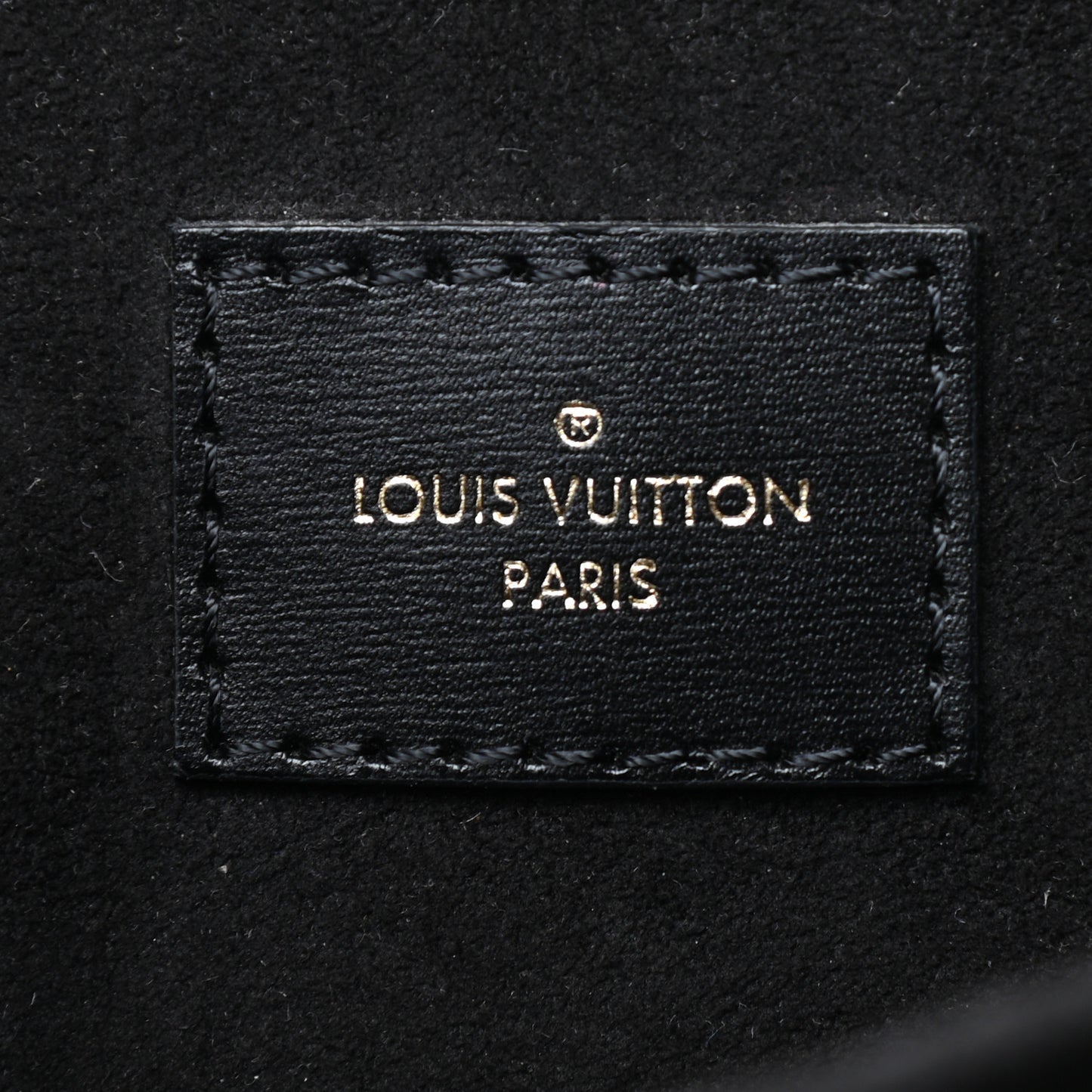 Reverse Monogram Pochette Metis