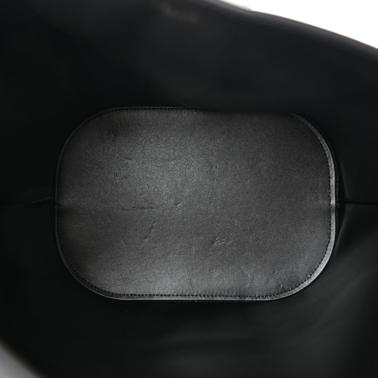 Smooth Calfskin Triomphe Medium Louise Bag Black