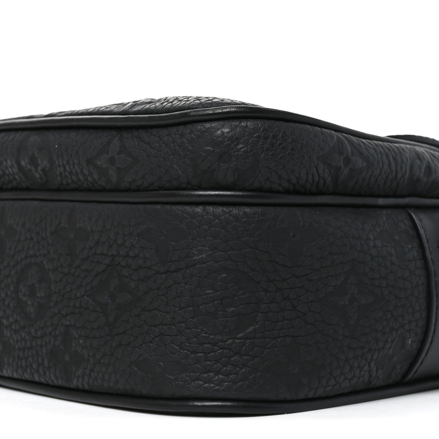 Taurillon Monogram S Lock Messenger Black