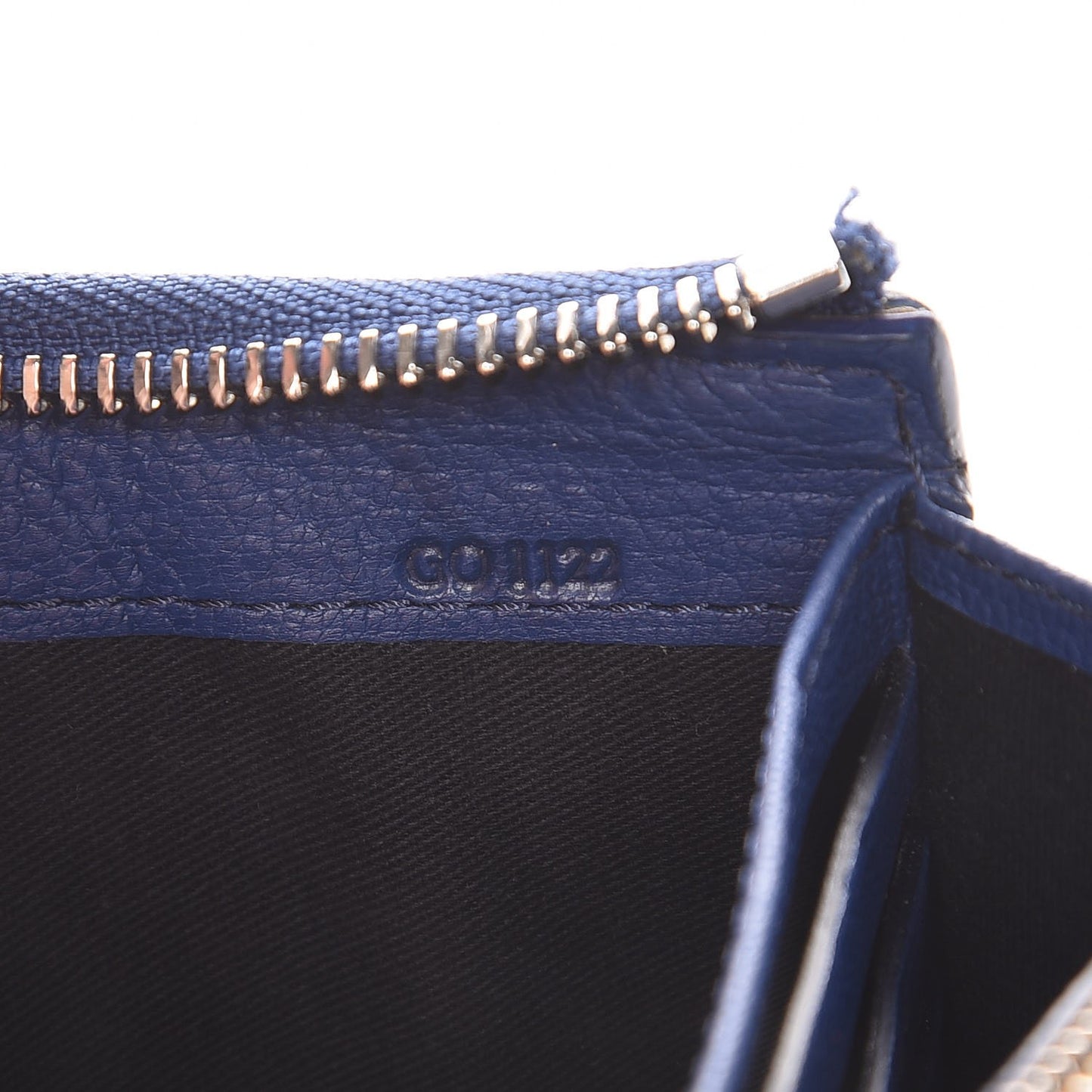 Sugar Goatskin Pandora Half Zip Long Wallet Medium Blue