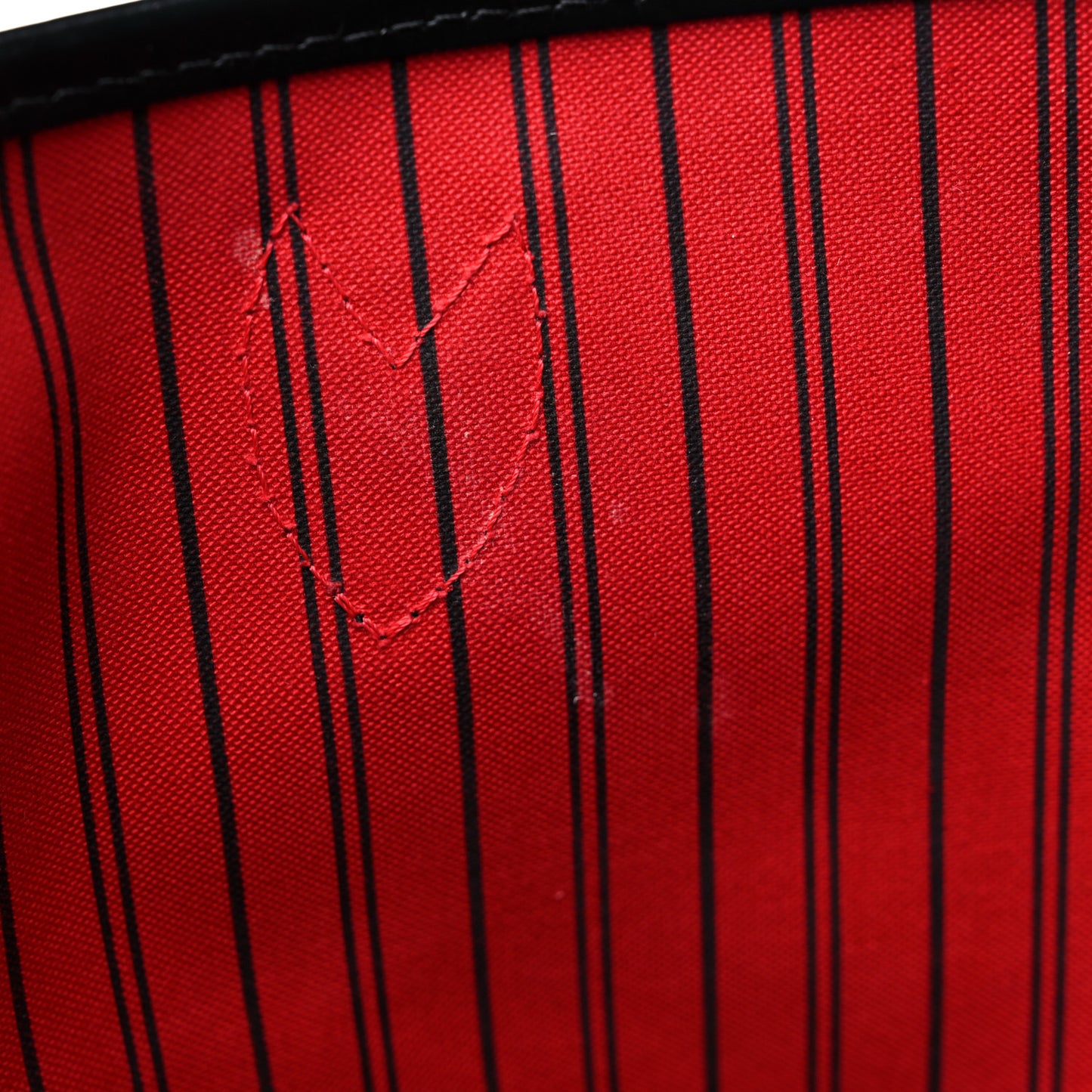 Monogram World Tour Neverfull MM