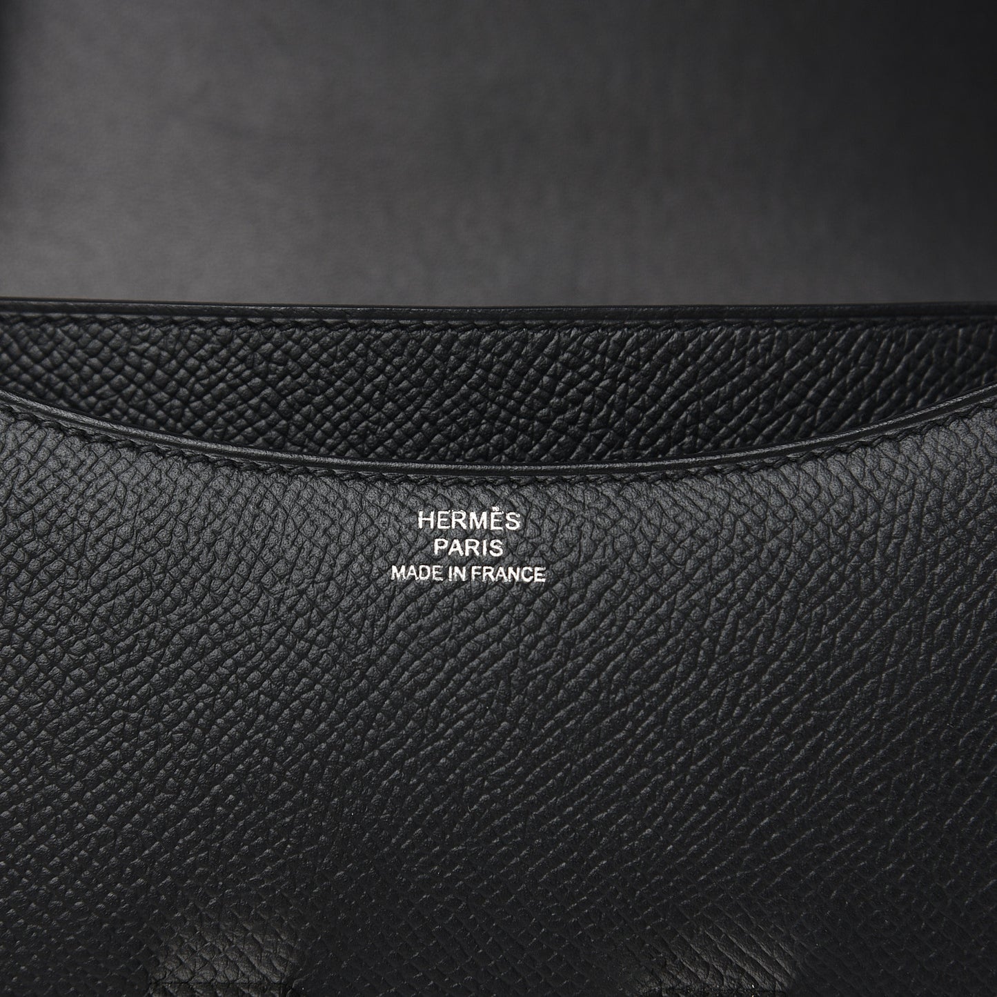 Epsom Constance 18 Black