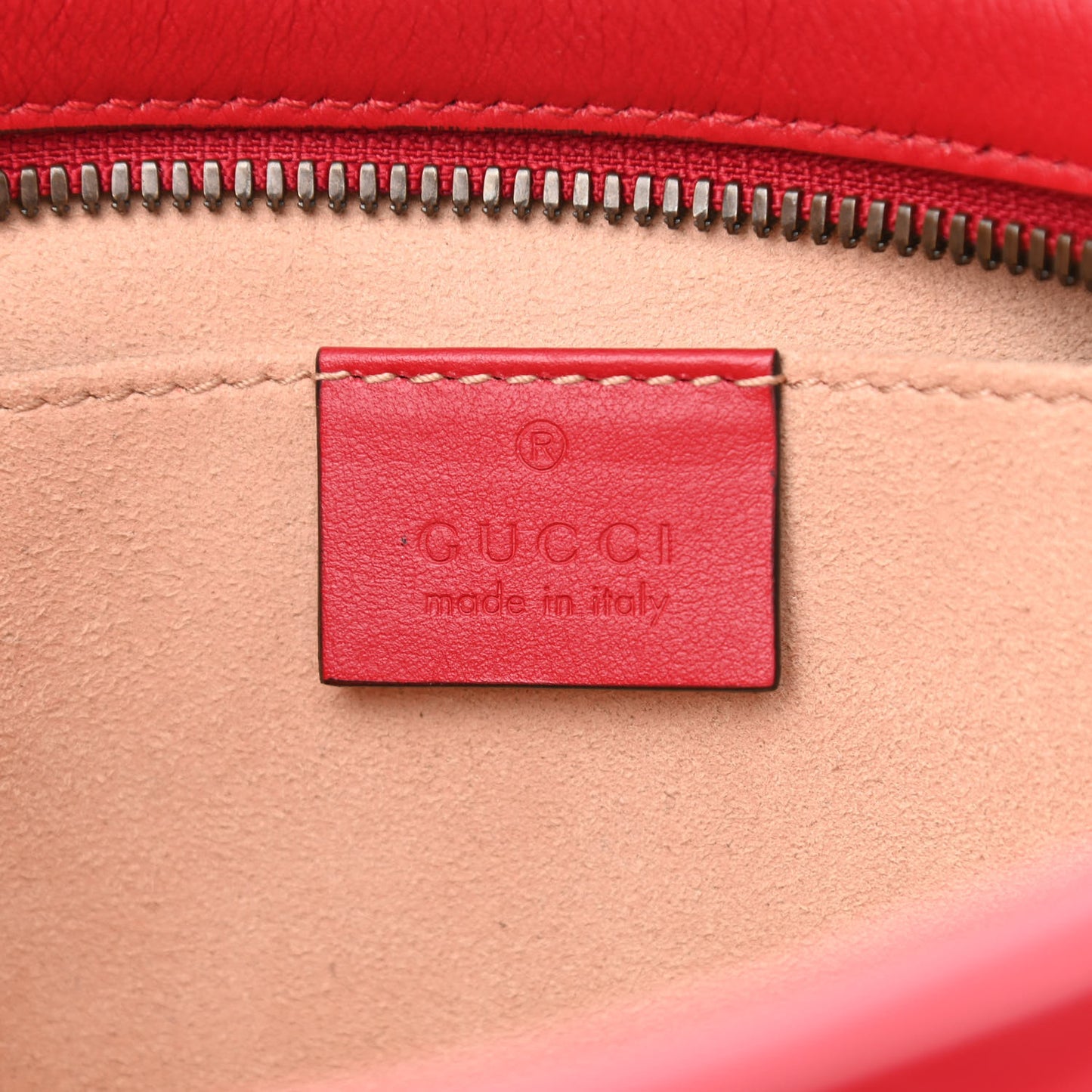 Calfskin Matelasse Small GG Marmont Chain Shoulder Bag Hibiscus Red