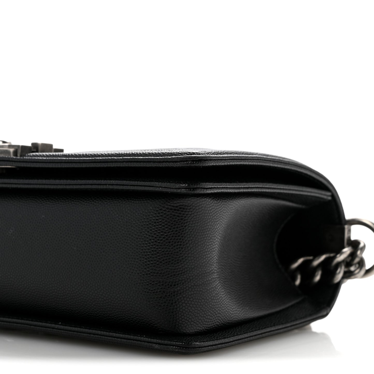 Caviar Quilted Medium Boy Flap Black