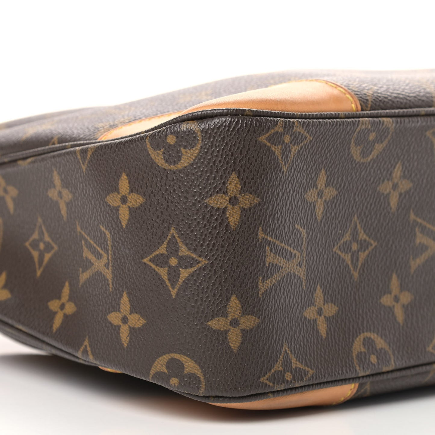 Monogram Boulogne 30