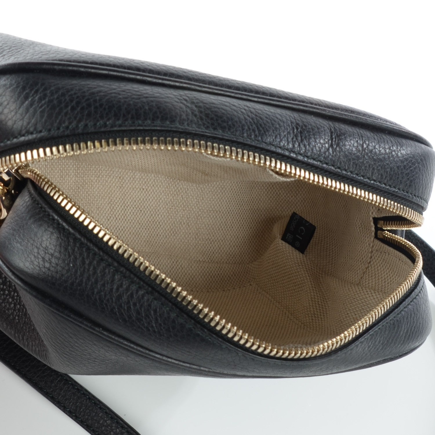 Gucci Pebbled Calfskin Small Soho Disco Bag Black 7 of 7