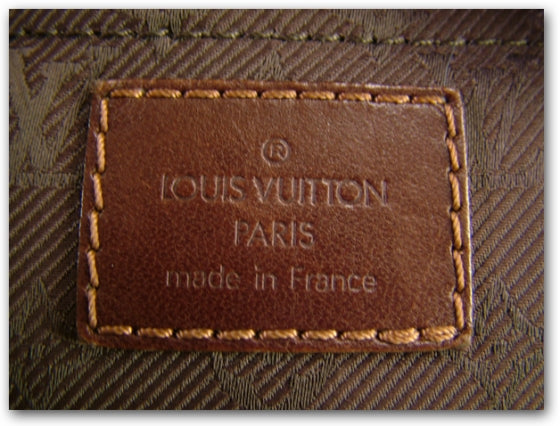 Louis Vuitton Mahina Onatah GM Moka 7 of 9