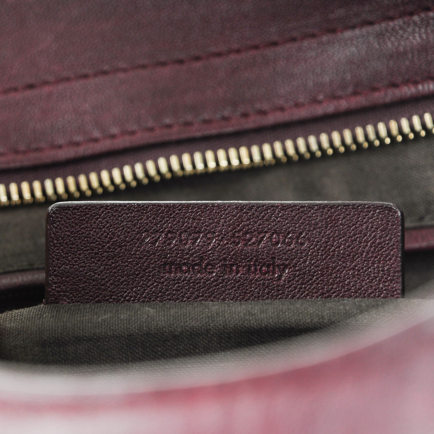 Saint Laurent Sheepskin Medium Cabas ChYc Plum 7 of 7