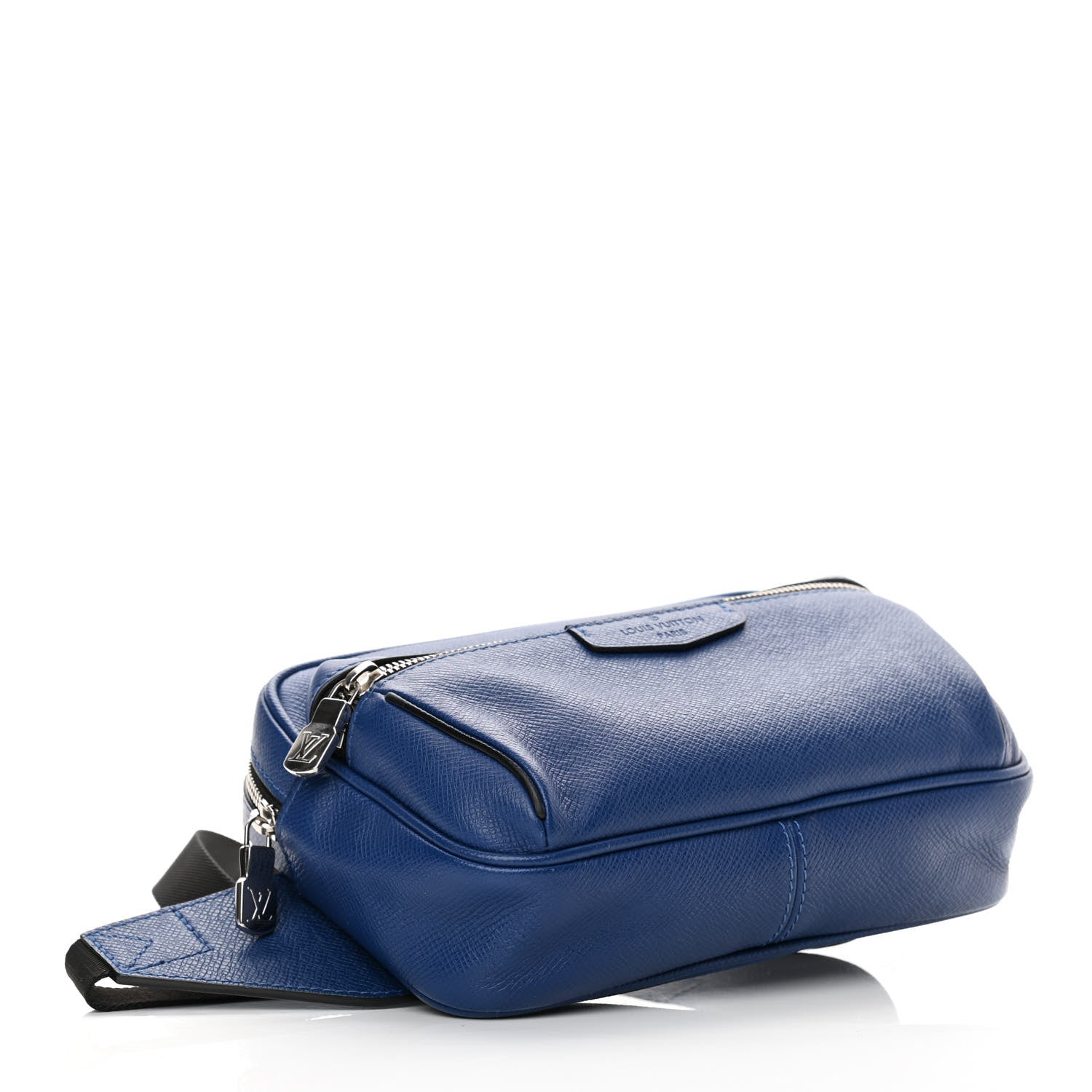 Louis Vuitton Taiga Outdoor Bumbag Cobalt 4 of 13