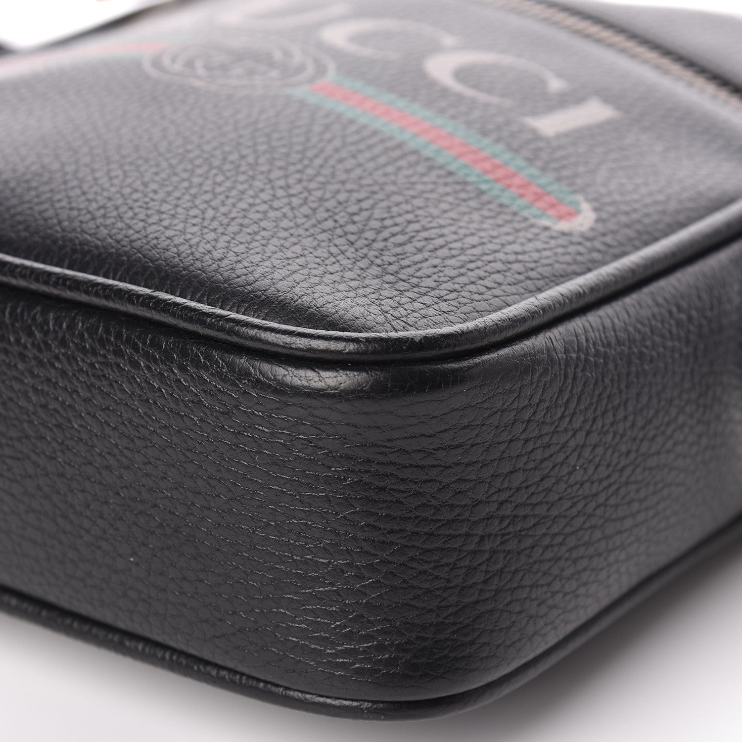 Gucci Grained Calfskin Logo Messenger Bag Black 6 of 12