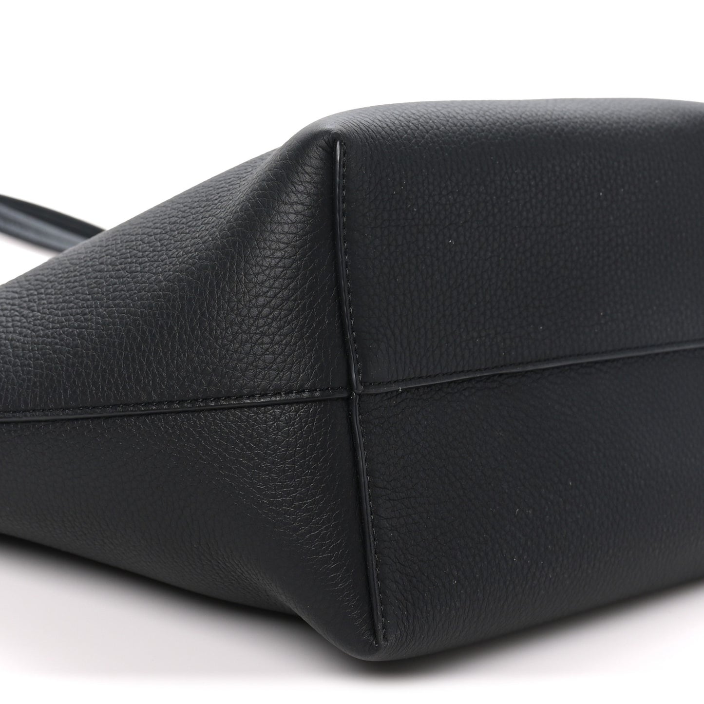 Grained Calfskin Medium Park Tote Black