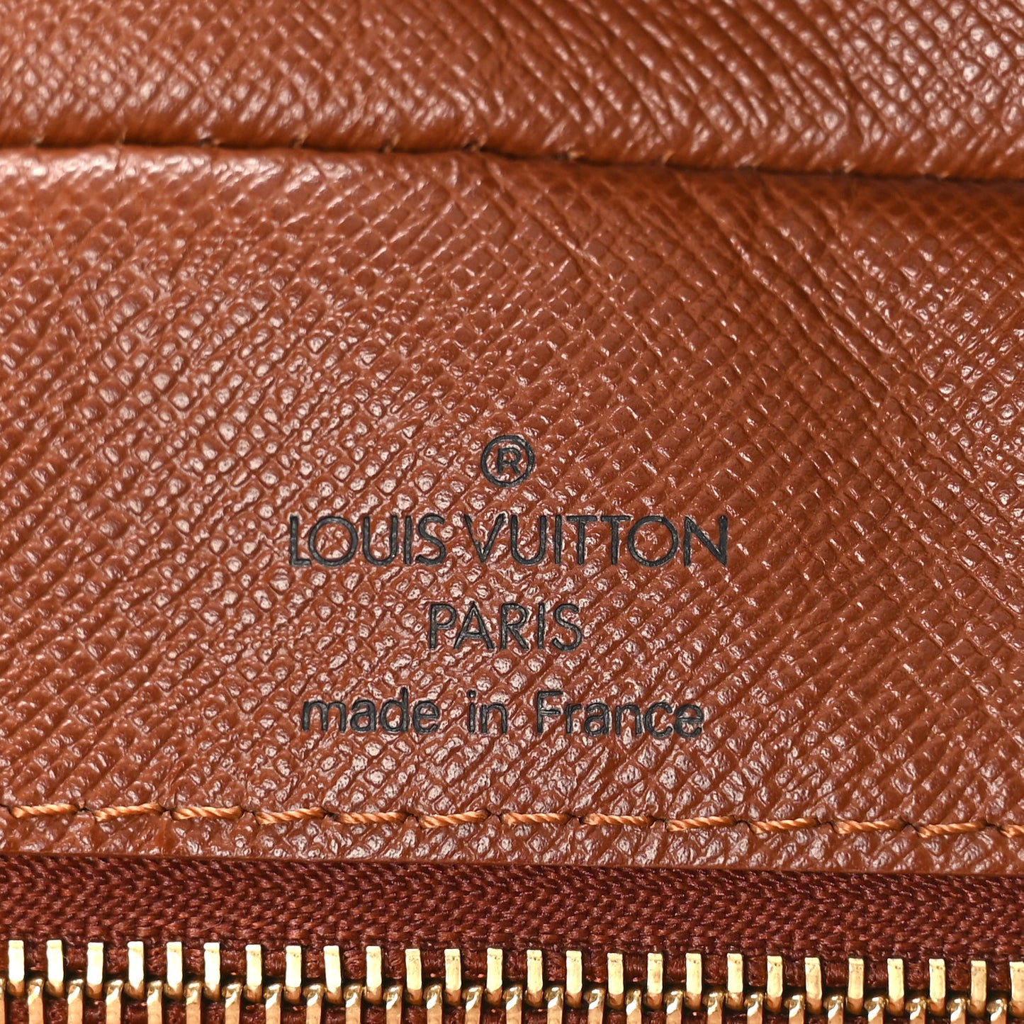 Monogram Nil 28