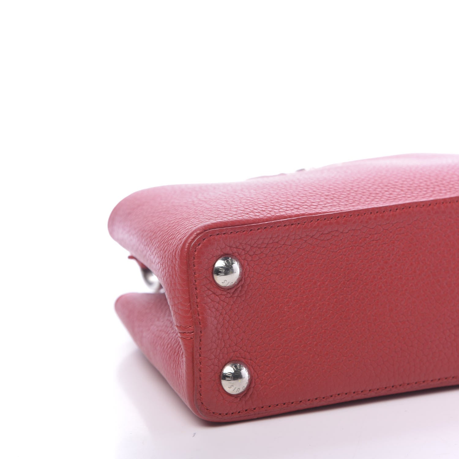 Louis Vuitton Taurillon Capucines BB Rubis 7 of 9