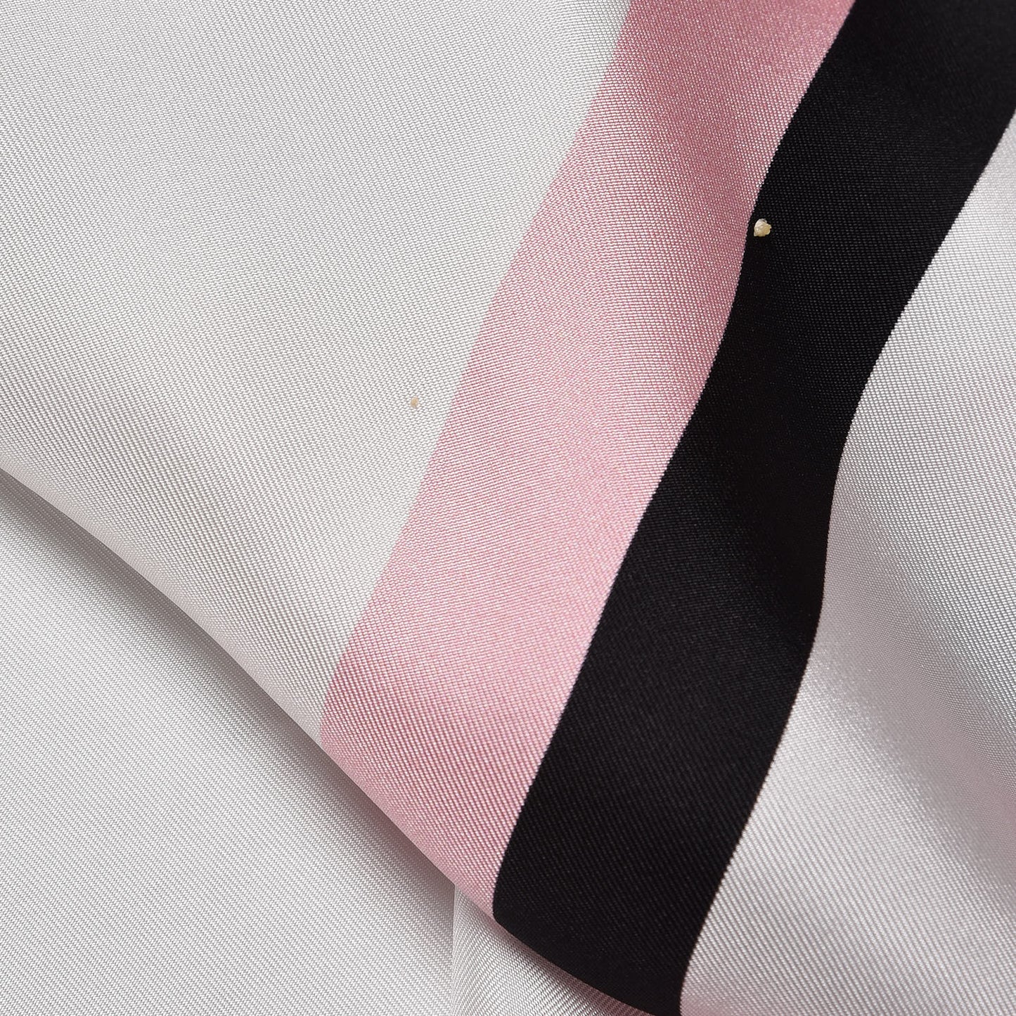 Silk CC La Pausa Square Scarf Black Pink